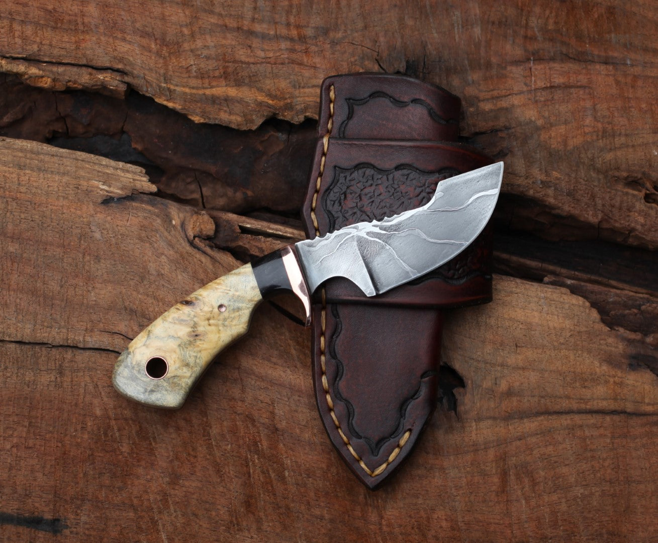 Modified Drop Point Hunter, buckeye burl