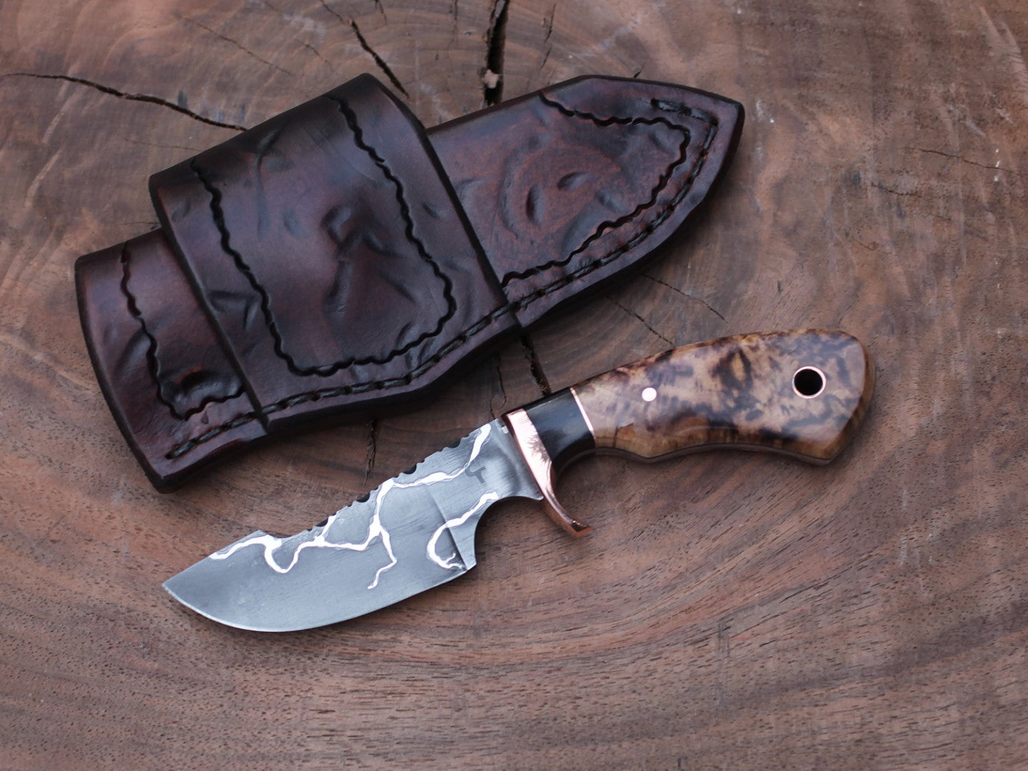 Modified Drop Point, spalted aspen