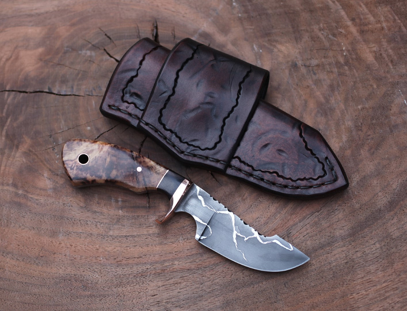 Modified Drop Point, spalted aspen
