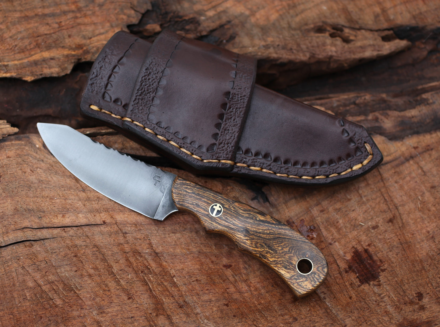 Spay point utility, bocote wood