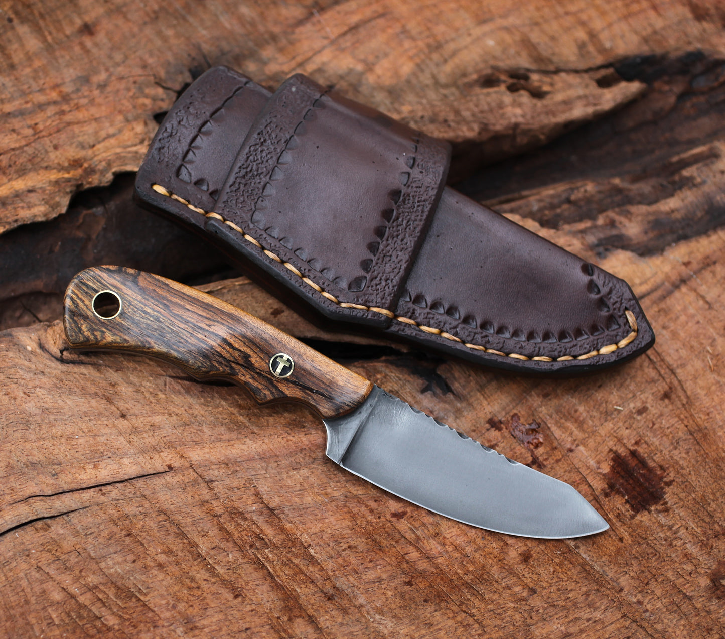 Spay point utility, bocote wood