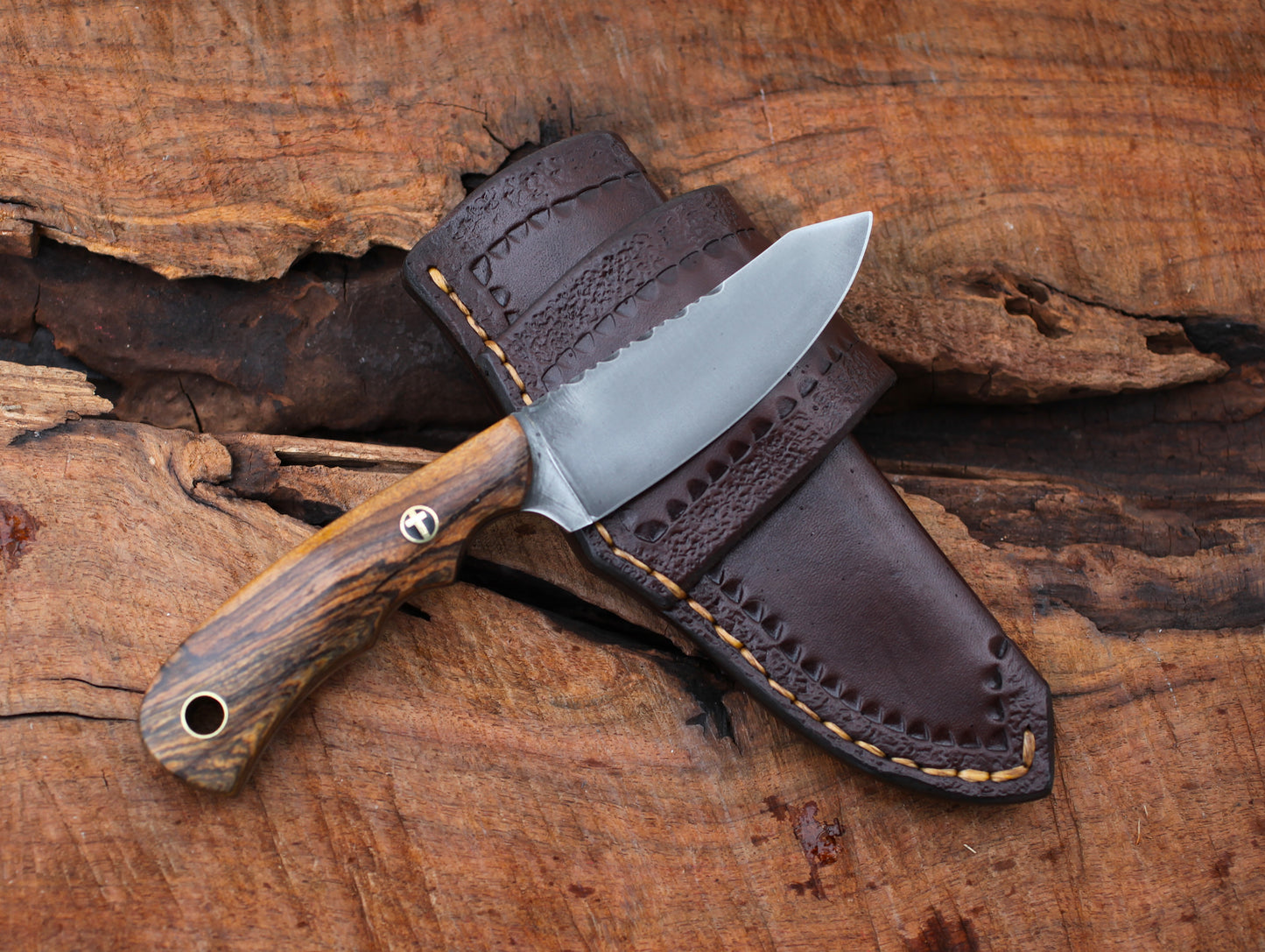 Spay point utility, bocote wood