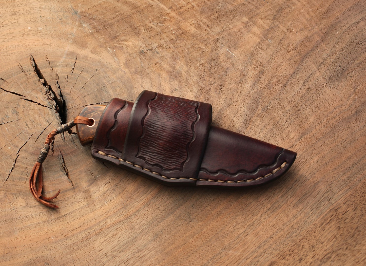 3 Finger Utility, ironwood/fossil tusk
