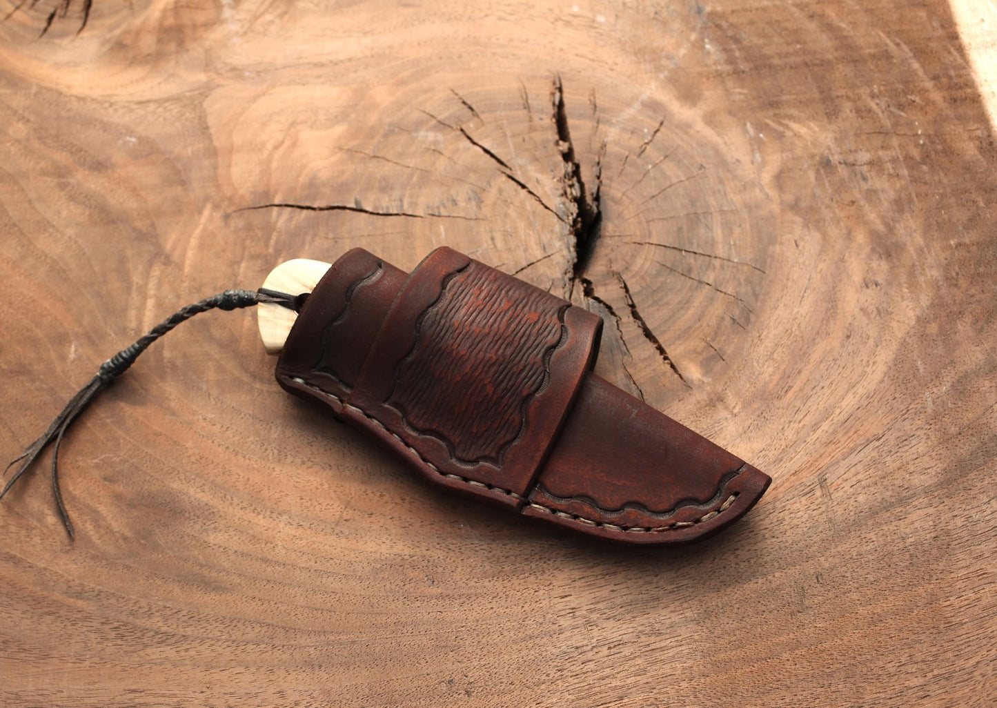 3 Finger Utility, box elder and horn