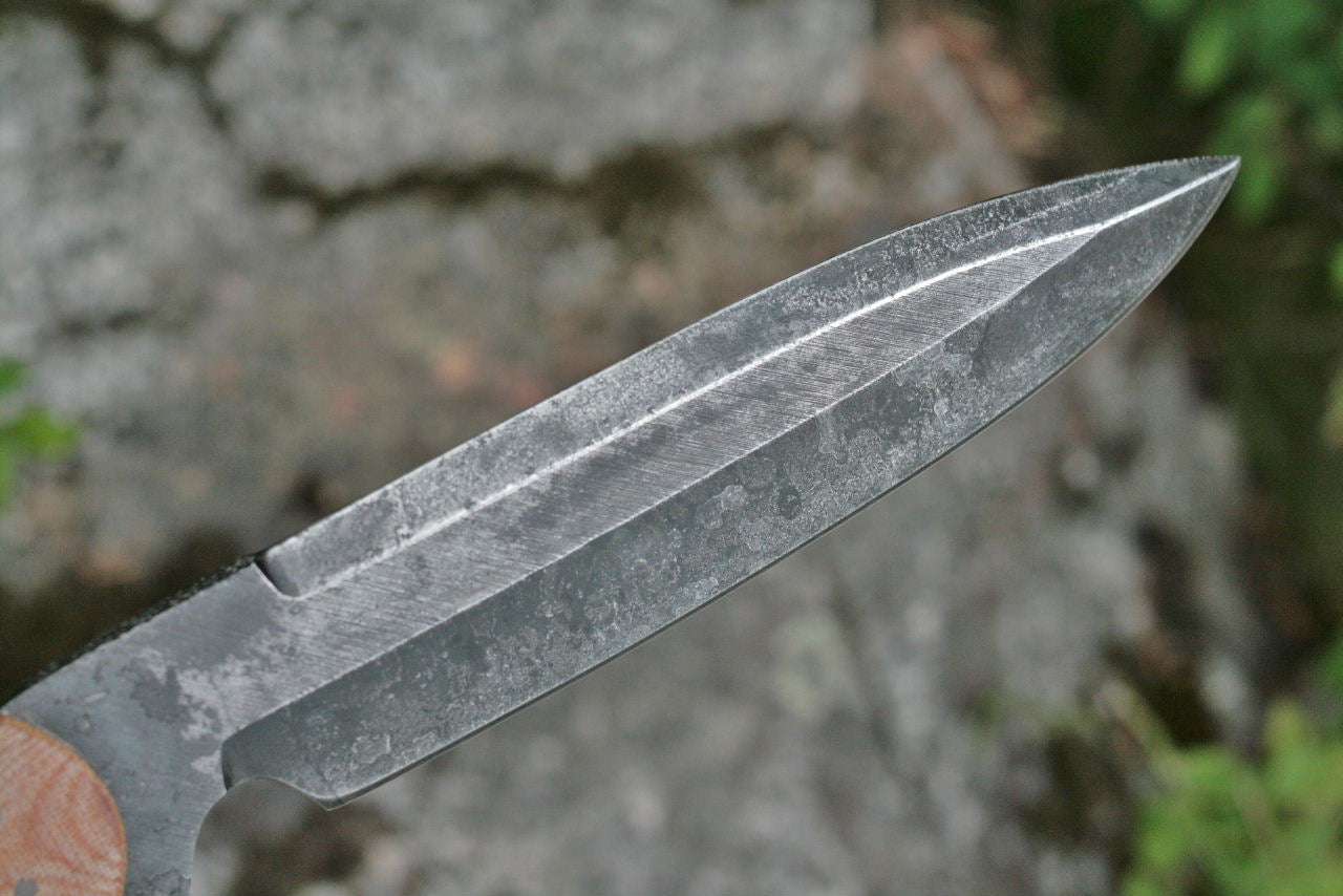 Custom spearpoint Walkabout knife