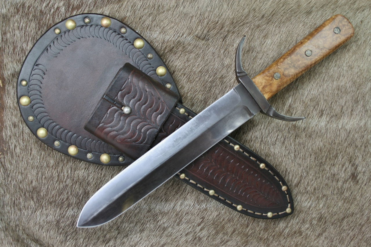 Frontier Fighting Knife circa. 1800-1825
