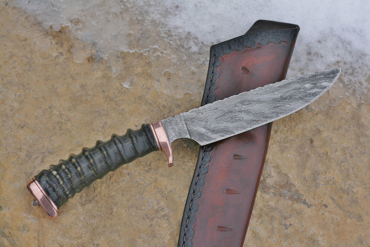 Dark fighter, blesbok horn