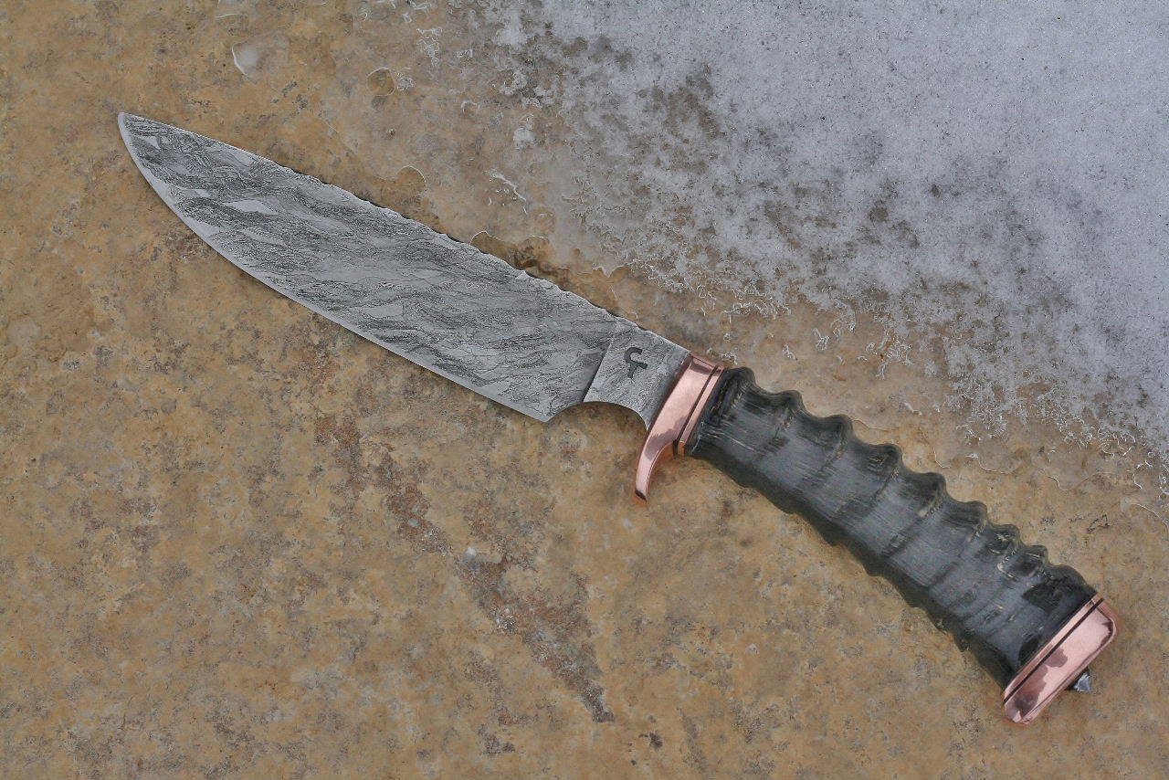 Dark fighter, blesbok horn