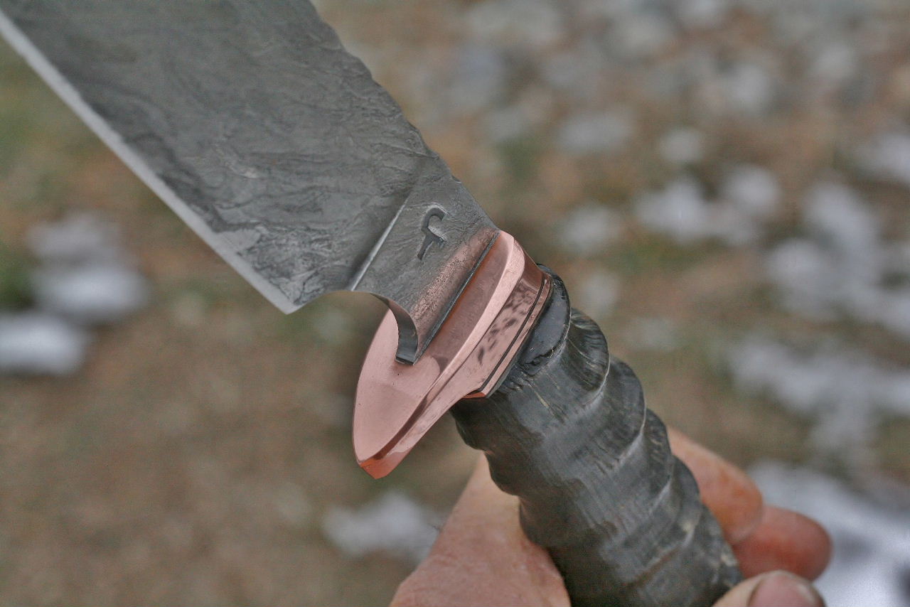 Dark fighter, blesbok horn