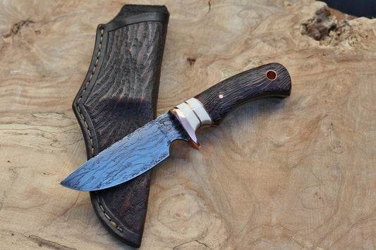 Drop point hunter, wenge wood and whitetail