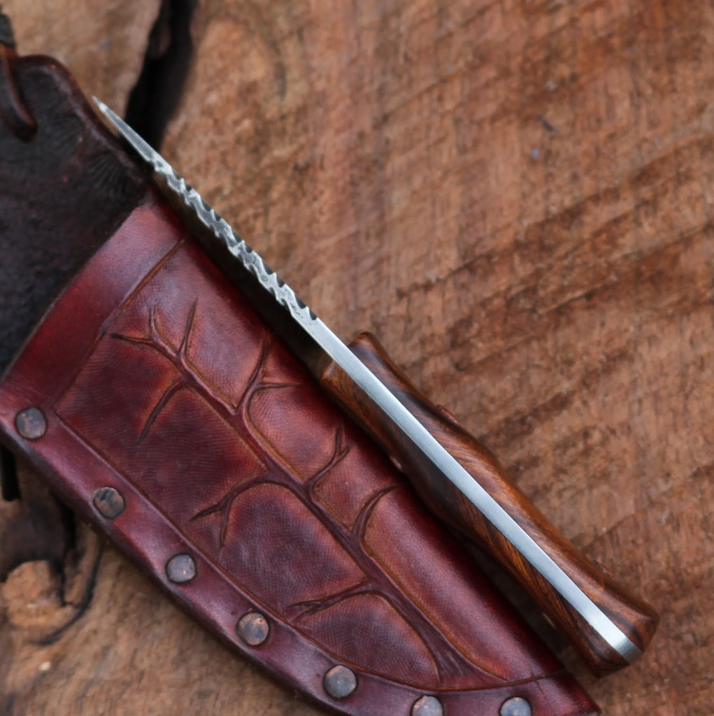 Neck knife, ironwood