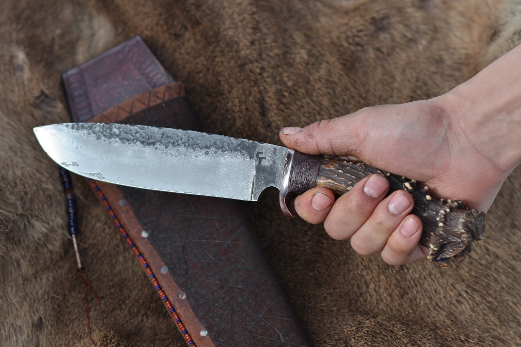 Mountain Man camp knife, carved antler