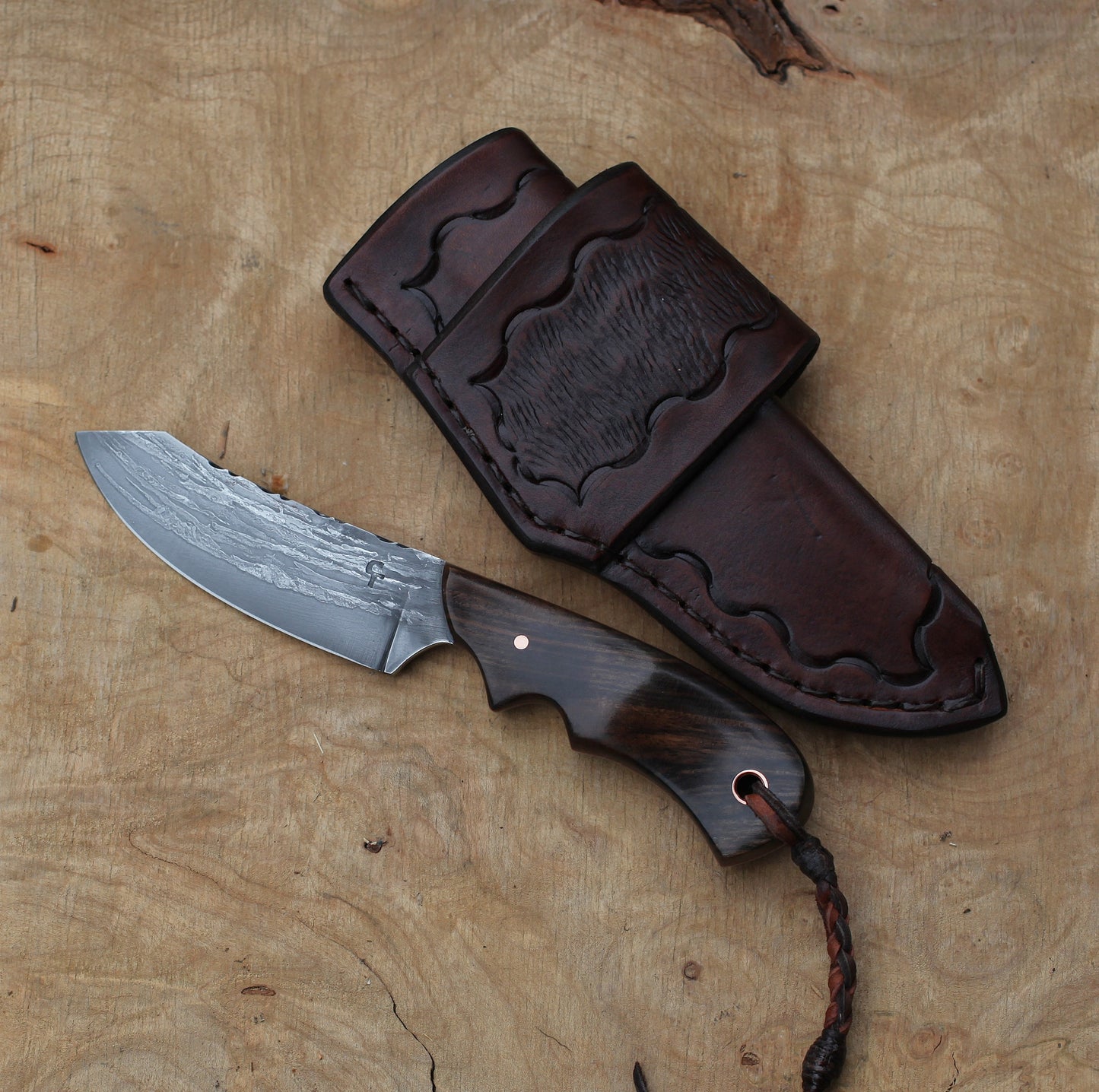 Spay point hunter, figured redwood