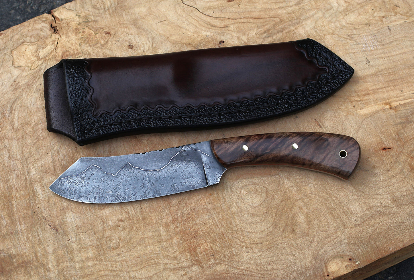 Custom spay point Camp knife, walnut