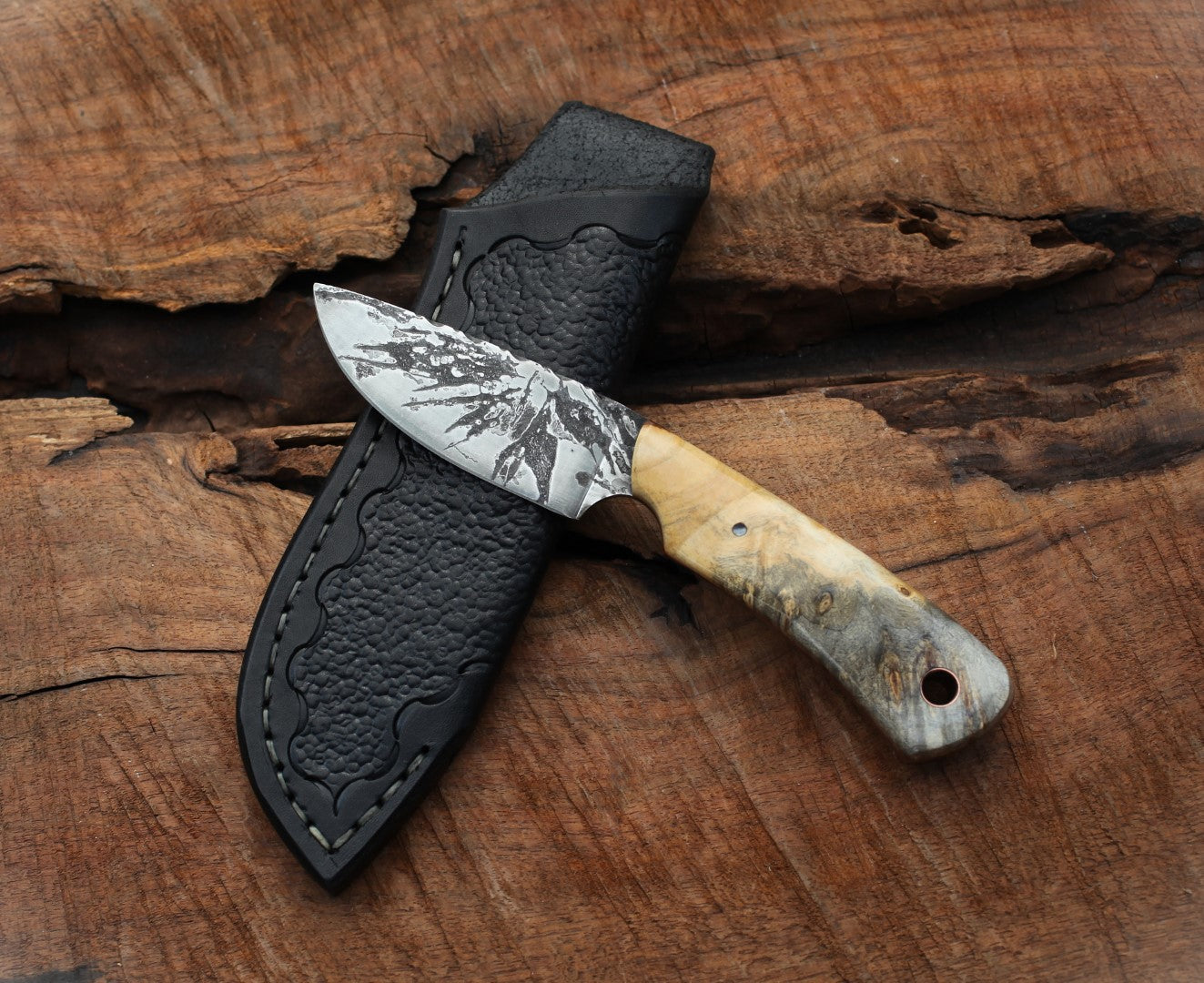 Guardless Drop point Hunter, buckeye burl