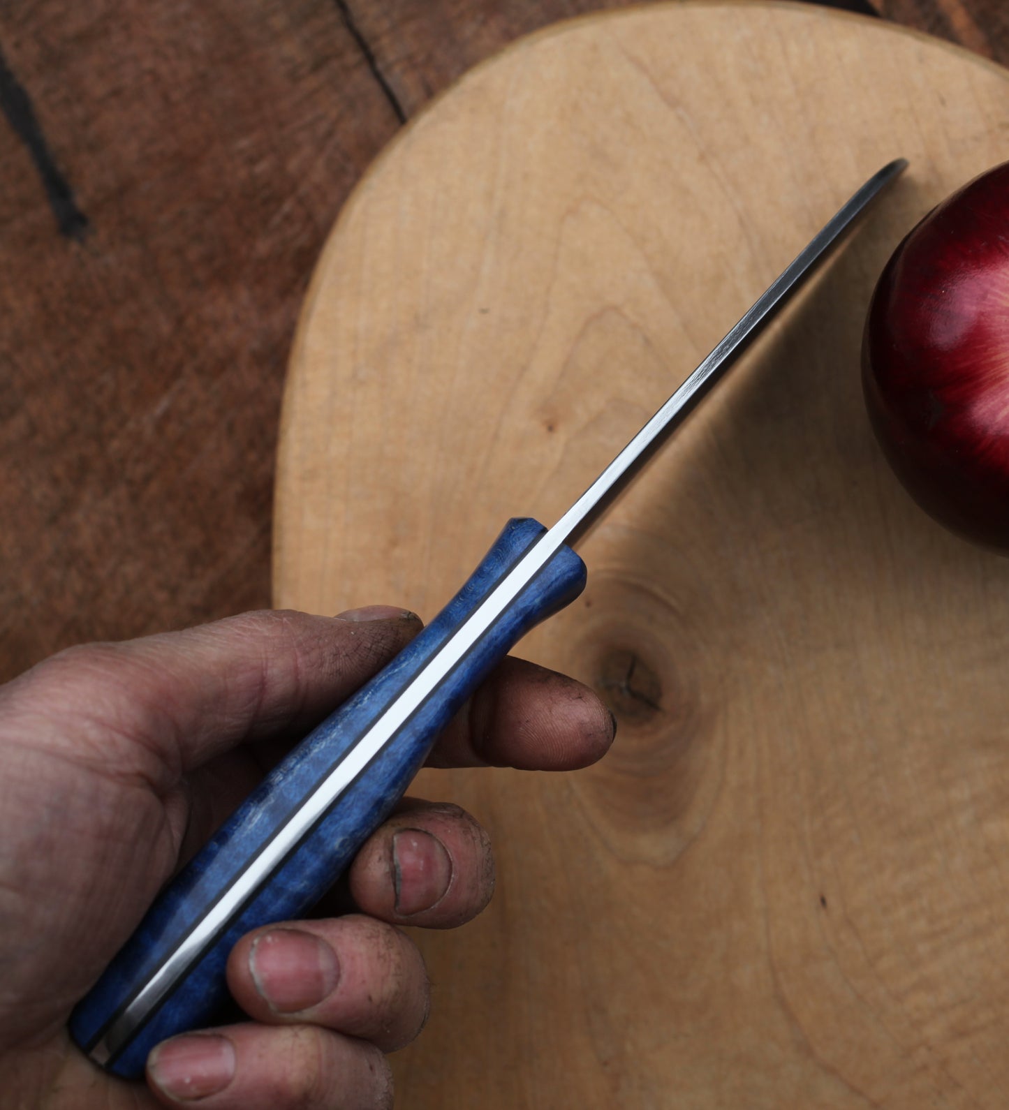 Kitchen utility knife, blue maple