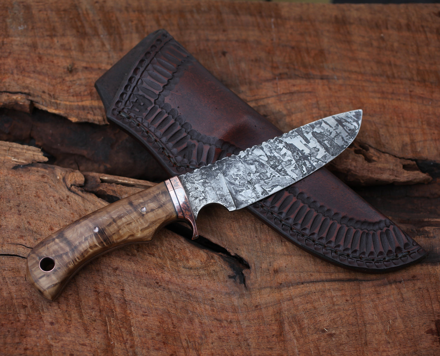 Large game Hunter/Camp knife, figured white oak