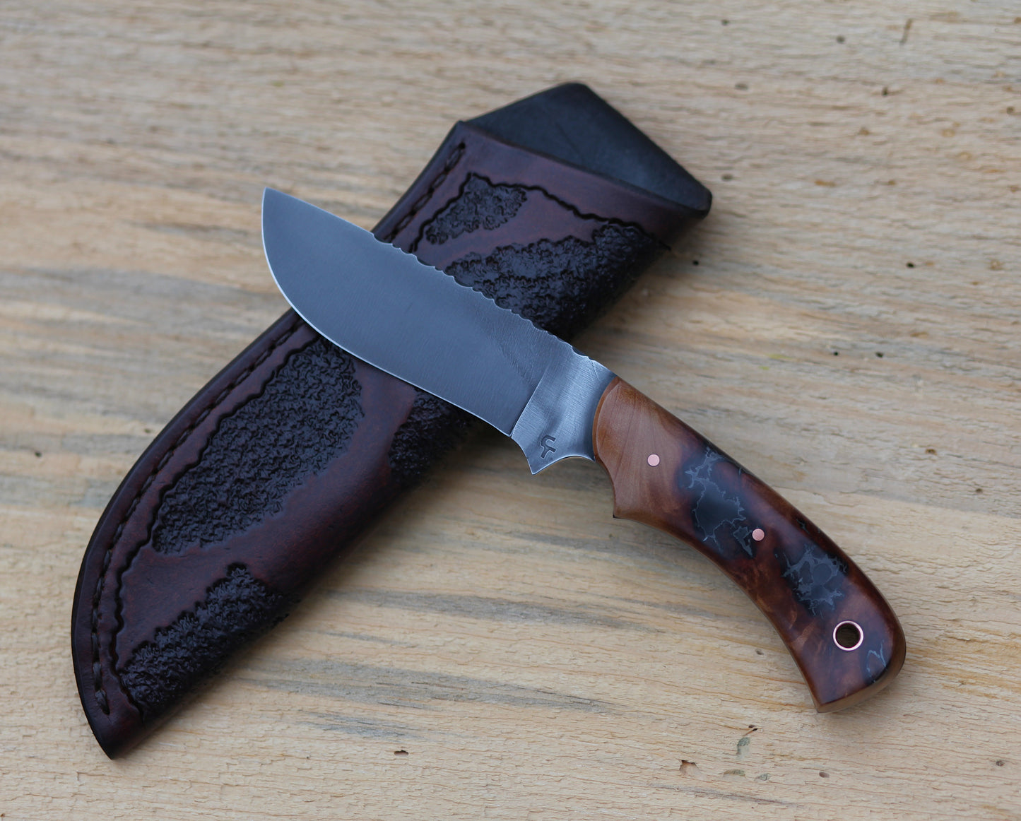 Large Game hunting knife, Mandrone root burl