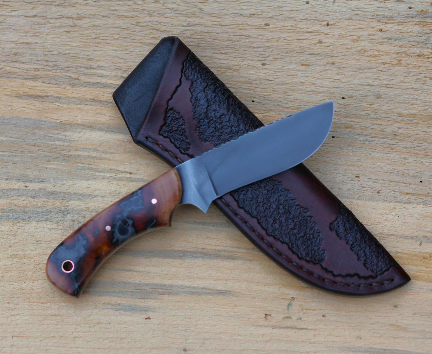 Large Game hunting knife, Mandrone root burl