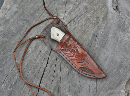 Custom neck knife, deer antler