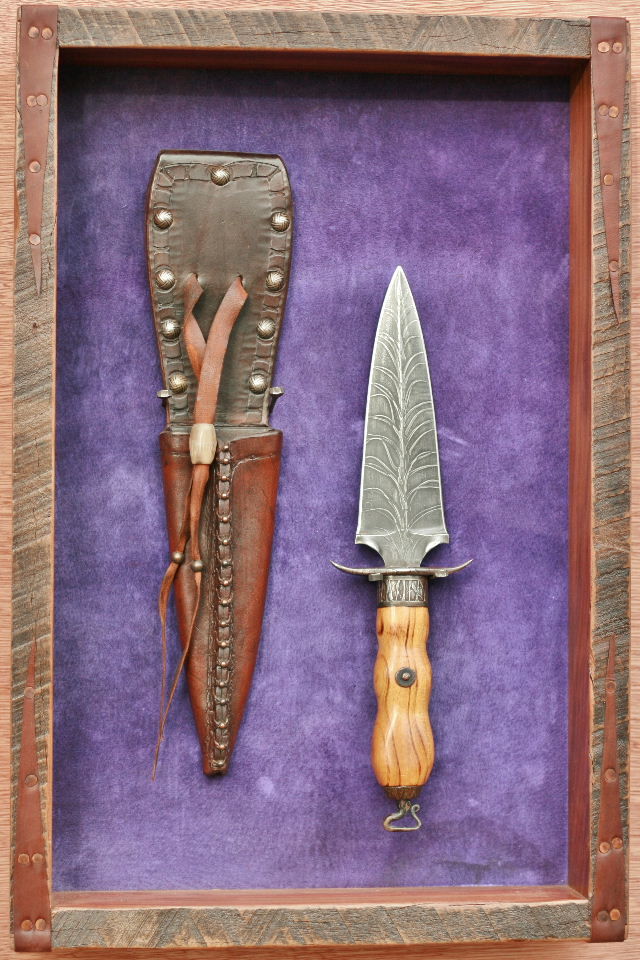 Renaissance Double Edged Knife