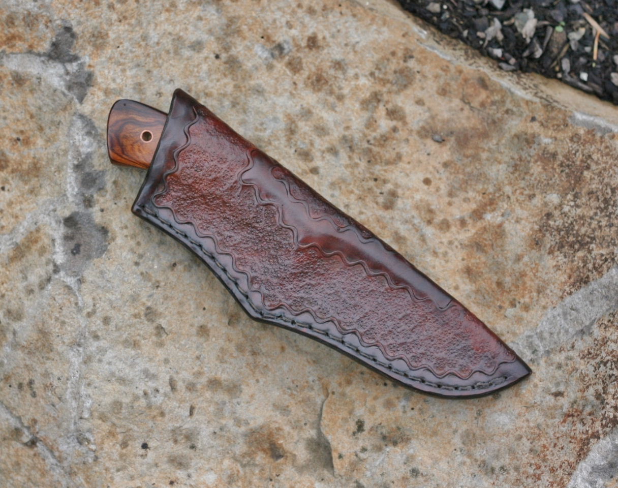 Custom drop point hunting knife, ironwood