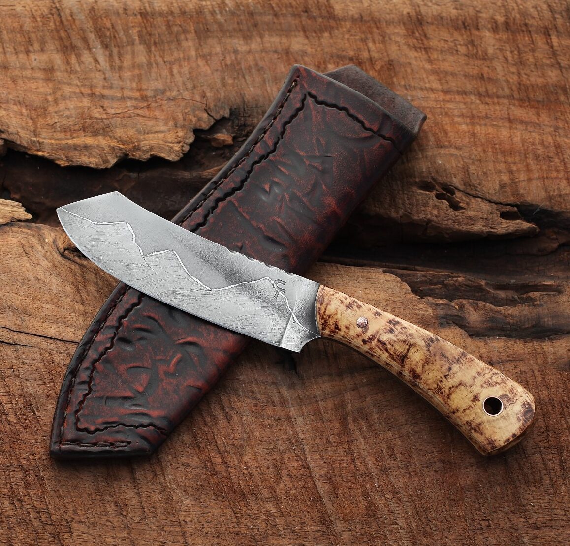 Custom Spay Point Camp Knife