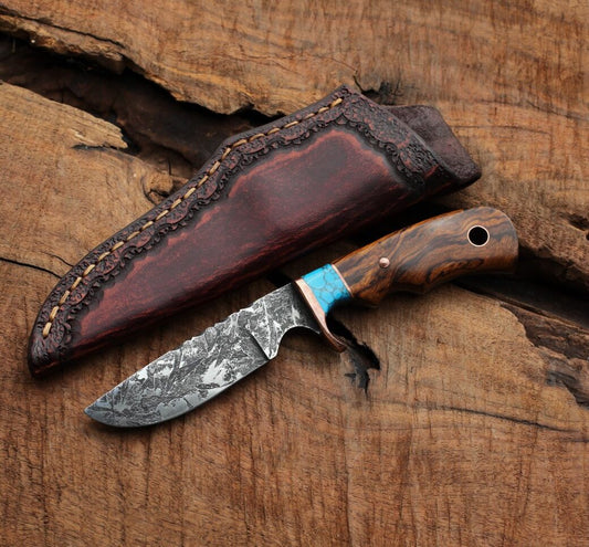 Custom hunter/skinner, turquoise and ironwood