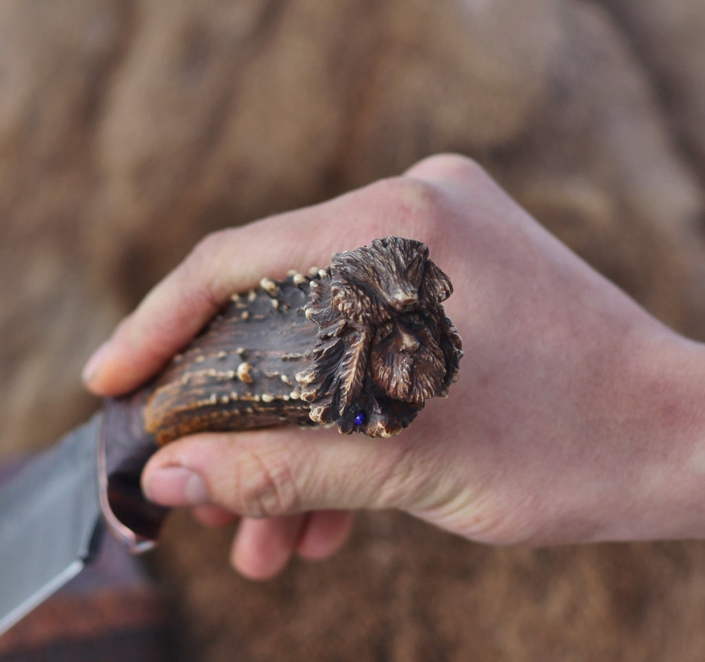 Mountain Man camp knife, carved antler