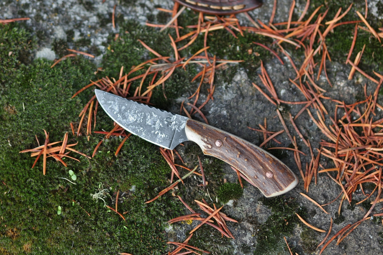 neck knife, whitetail antler